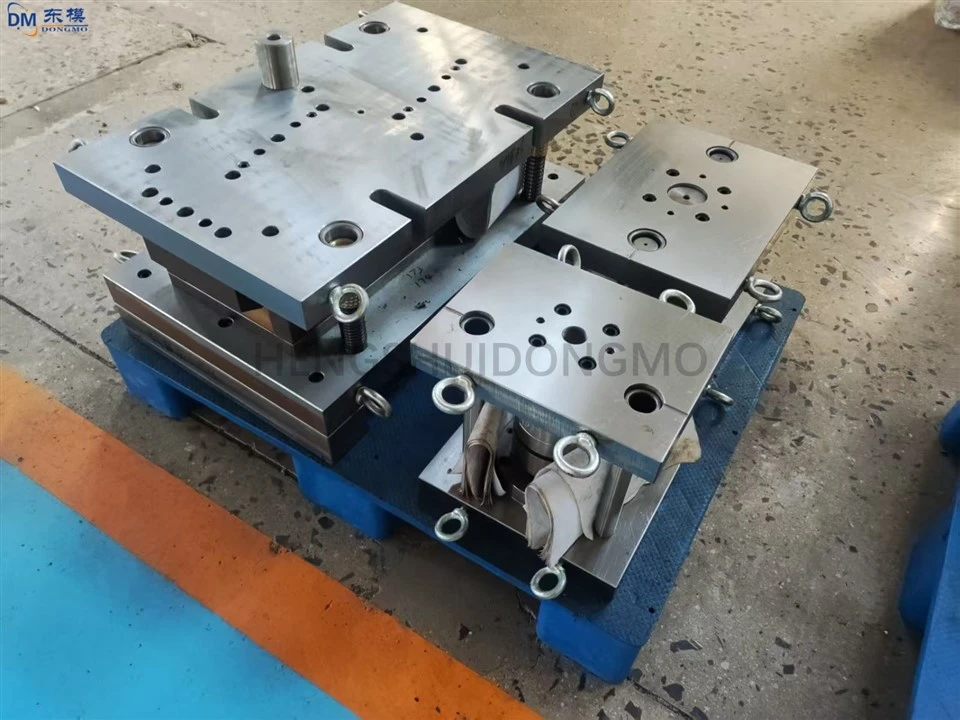 OEM Sheet Metal Single-Stage Continuous Stamping Dies factory